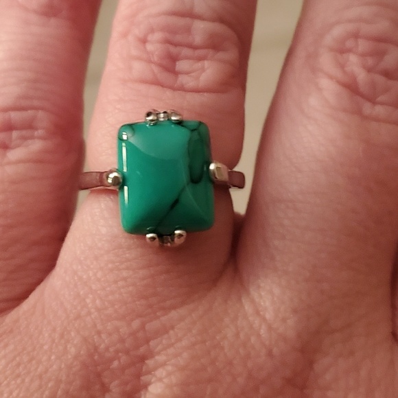 Jewelry - A 1 of a kind green emerald shape stone w/ black